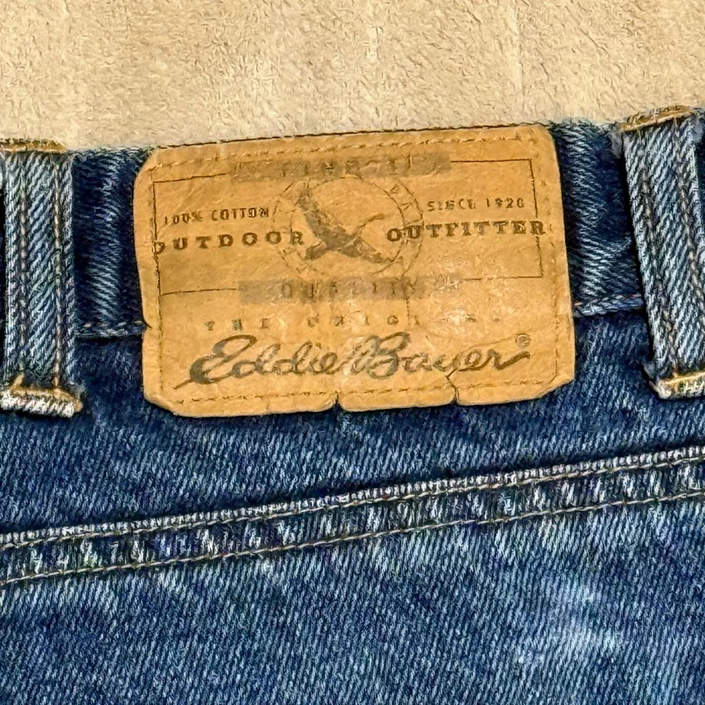 Men's Eddie Bauer Straight Jeans 38x32 Blue with Red Plaid Lining